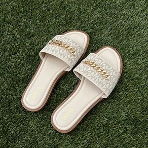 New Michael Michael Kors sandals with gold chain